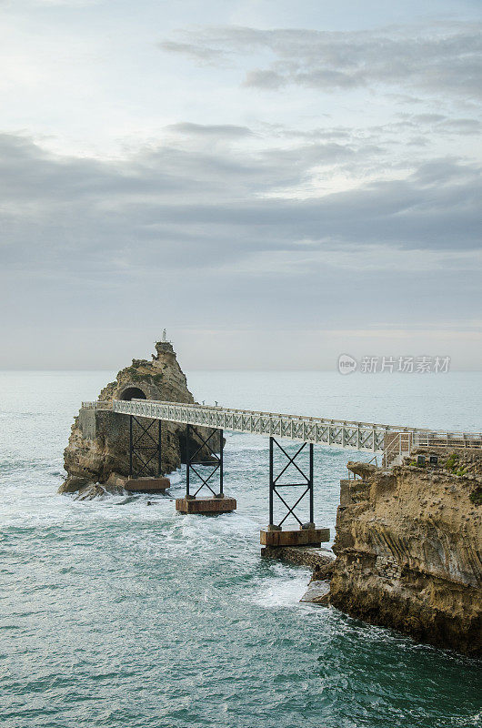 Rocher de la Vierge, Biarritz报道